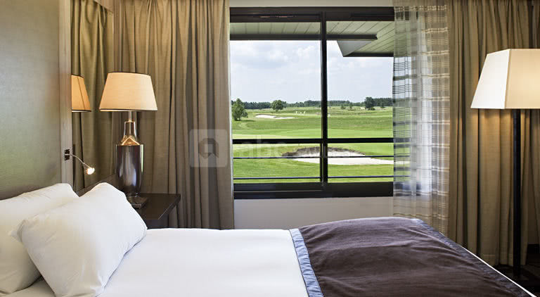 Chambre vue golf