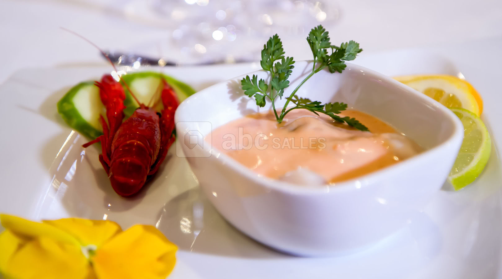 Saint Jacques à la provençale