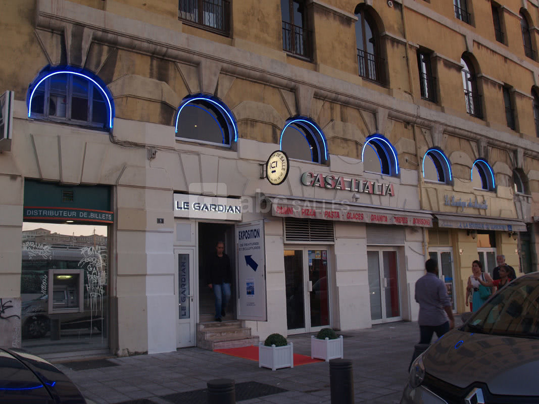 Entrée du Gardian