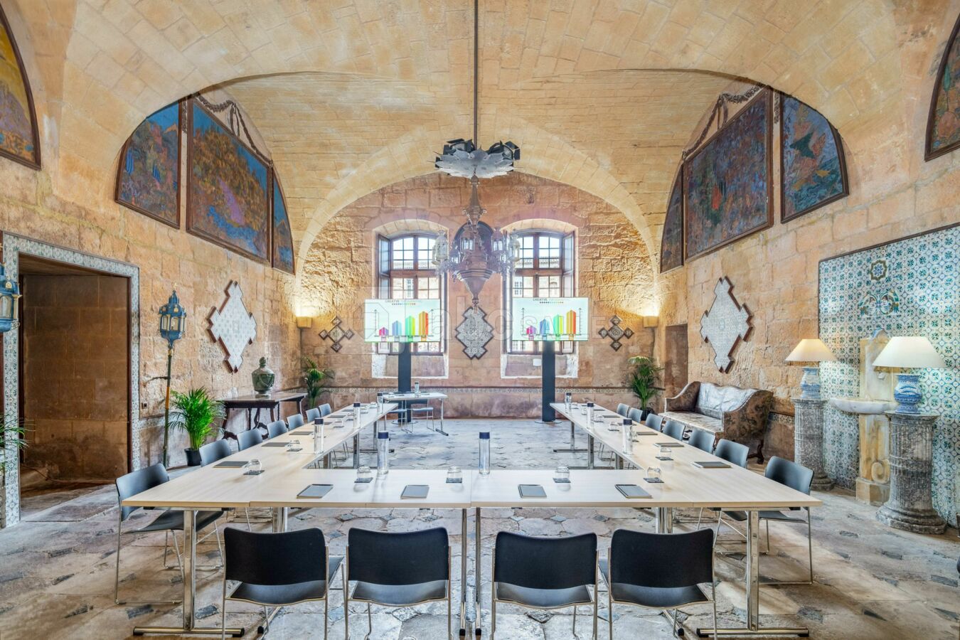 Le Parloir en configuration conseil d'administration