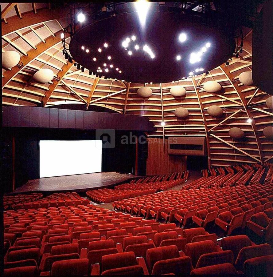 Auditorium jules verne