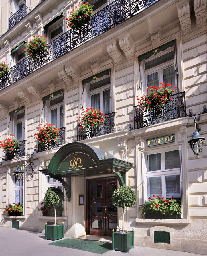 Façade