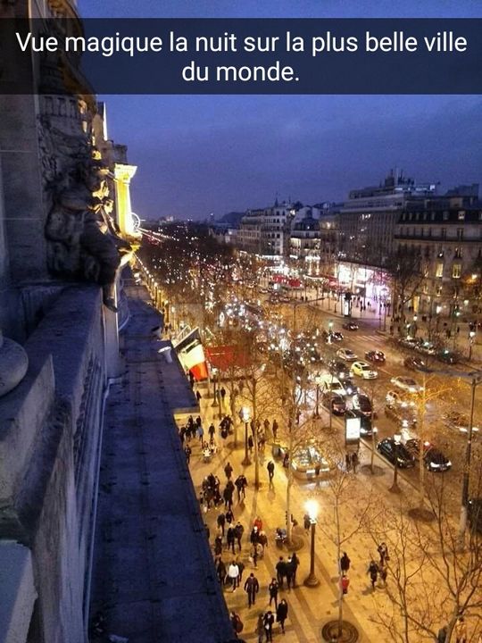 Vue paris deux balcons plain pied