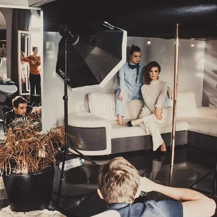 Shooting mannequins studio photo tout équipé