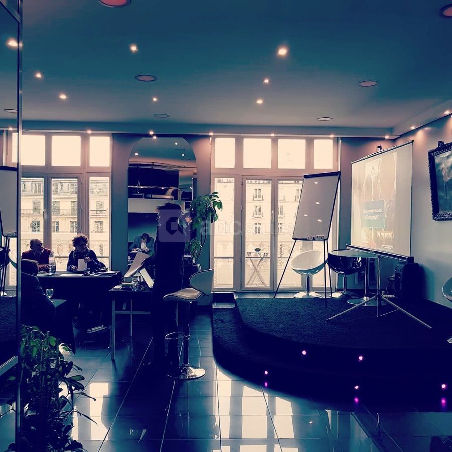 Espace de formations, réunions , brain storming, séminaires tout équipé