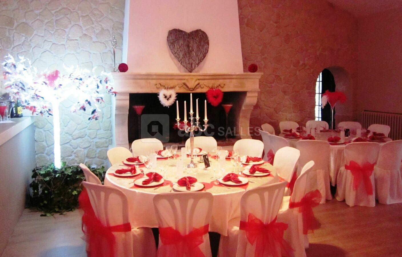 Cheminée rouge