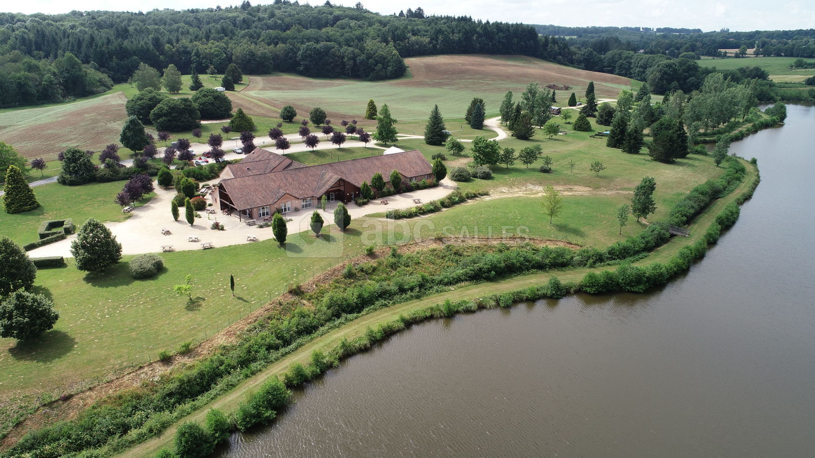 Le Domaine