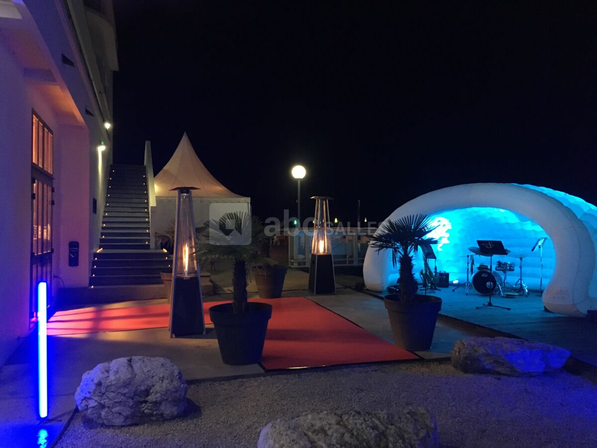 Accueil extérieur soirée de gala