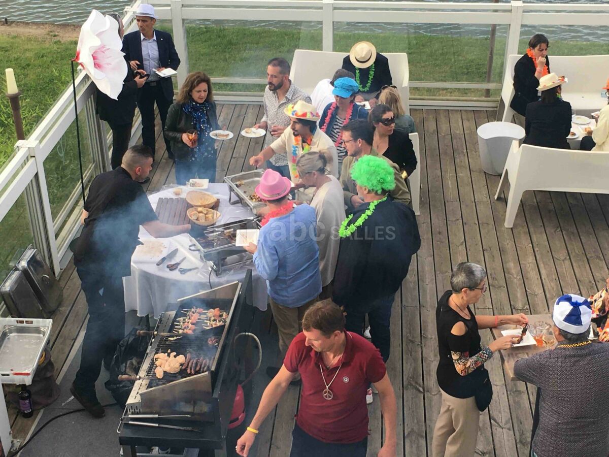 Buffet barbecue terrasse