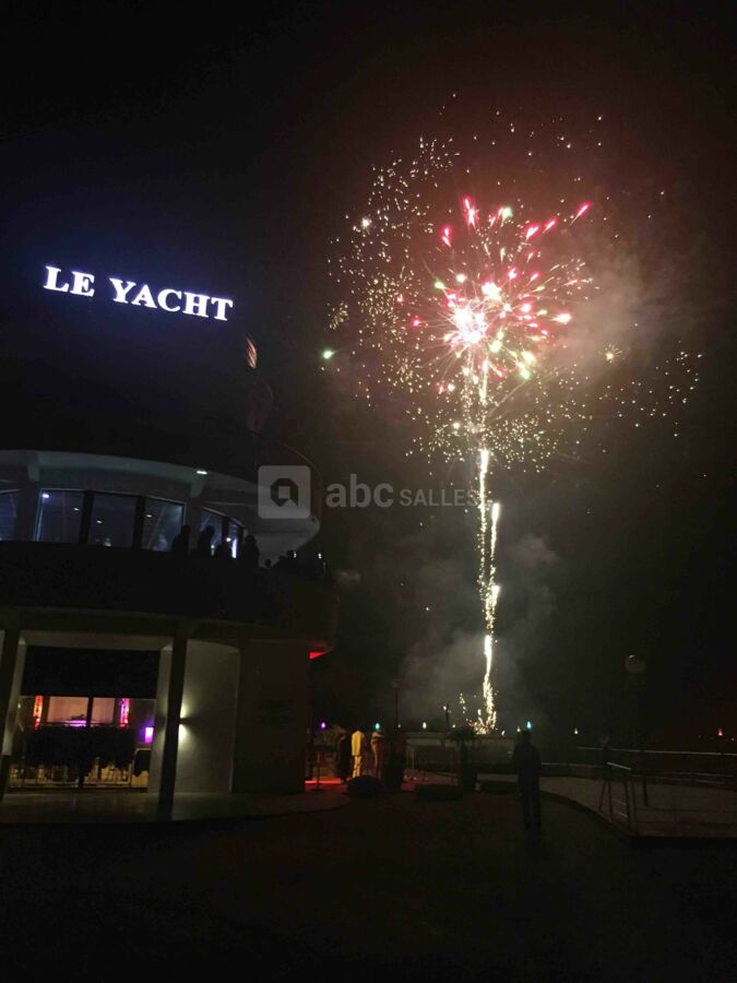 Le Yacht St germain au mont d'or