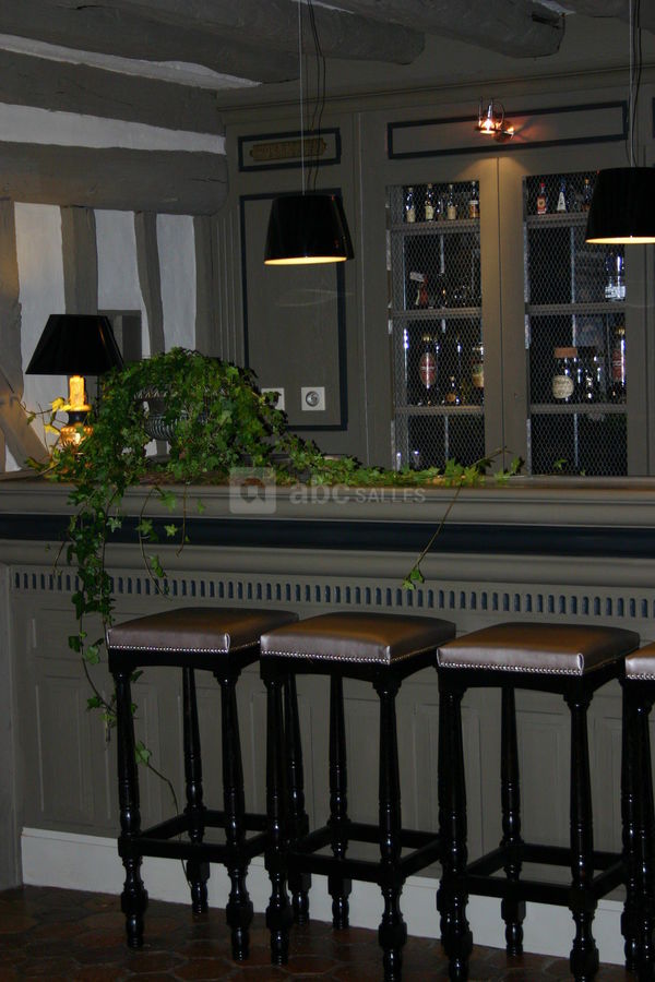 Le Bar