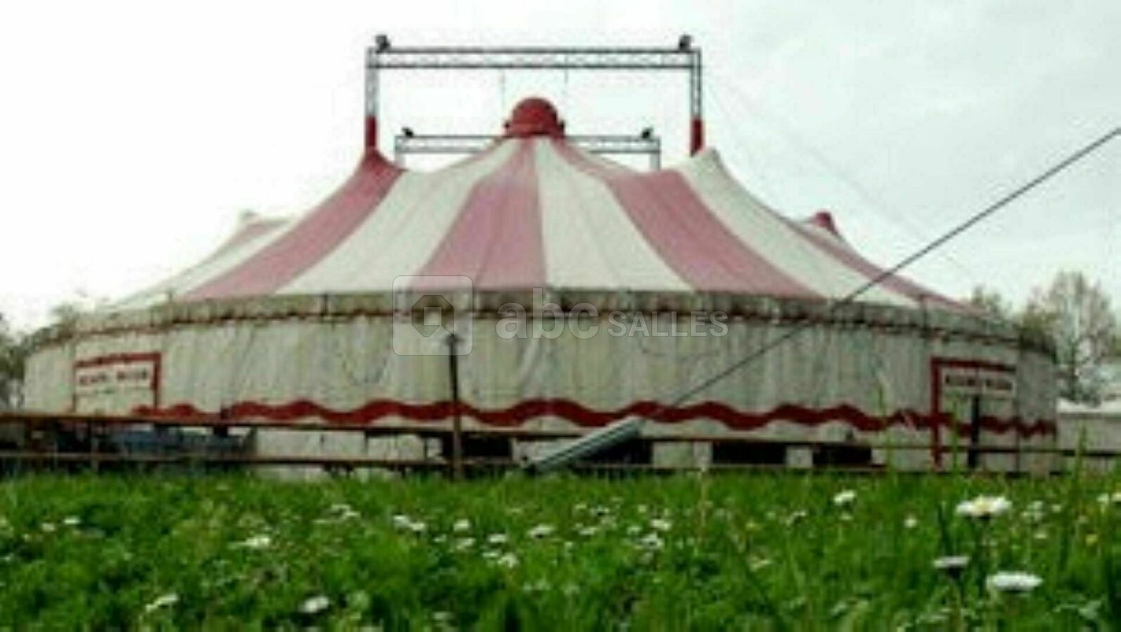 Grand chapiteau