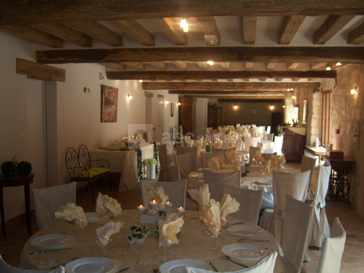 Salle de la grange à fouées