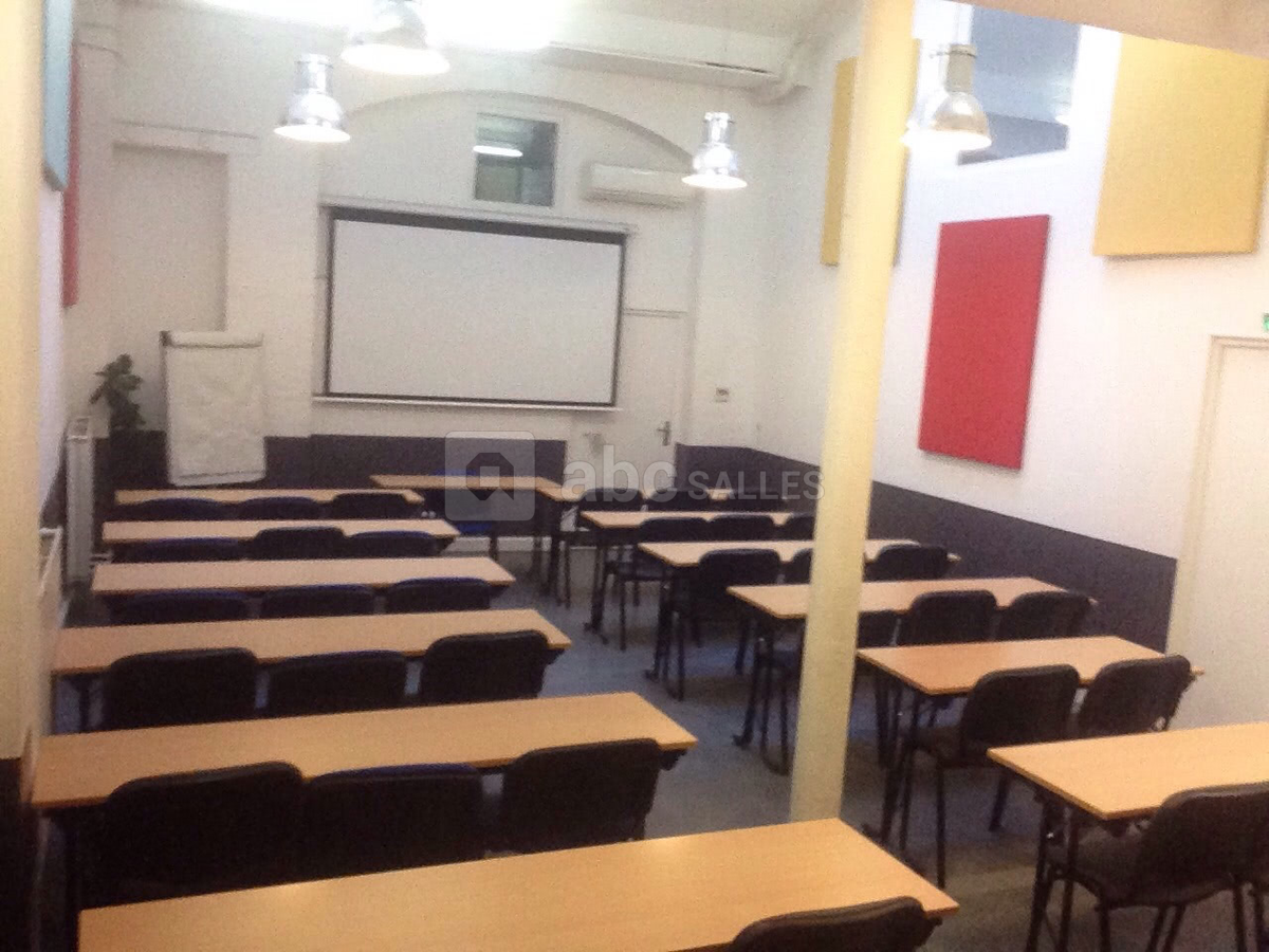 Salle 2 RDC 44 en classe
