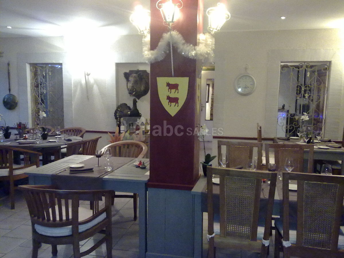 Le Dionysos-Hostellerie l'Horizon