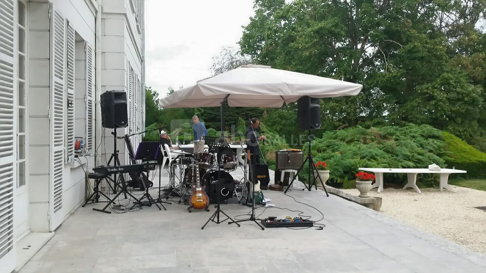 Orchestre sur terrasse