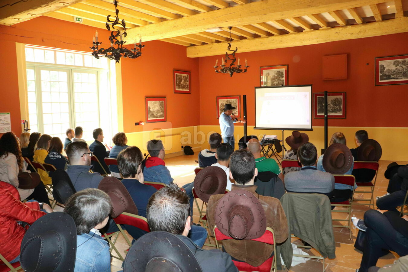 Séminaire dans la Salle de la Saône