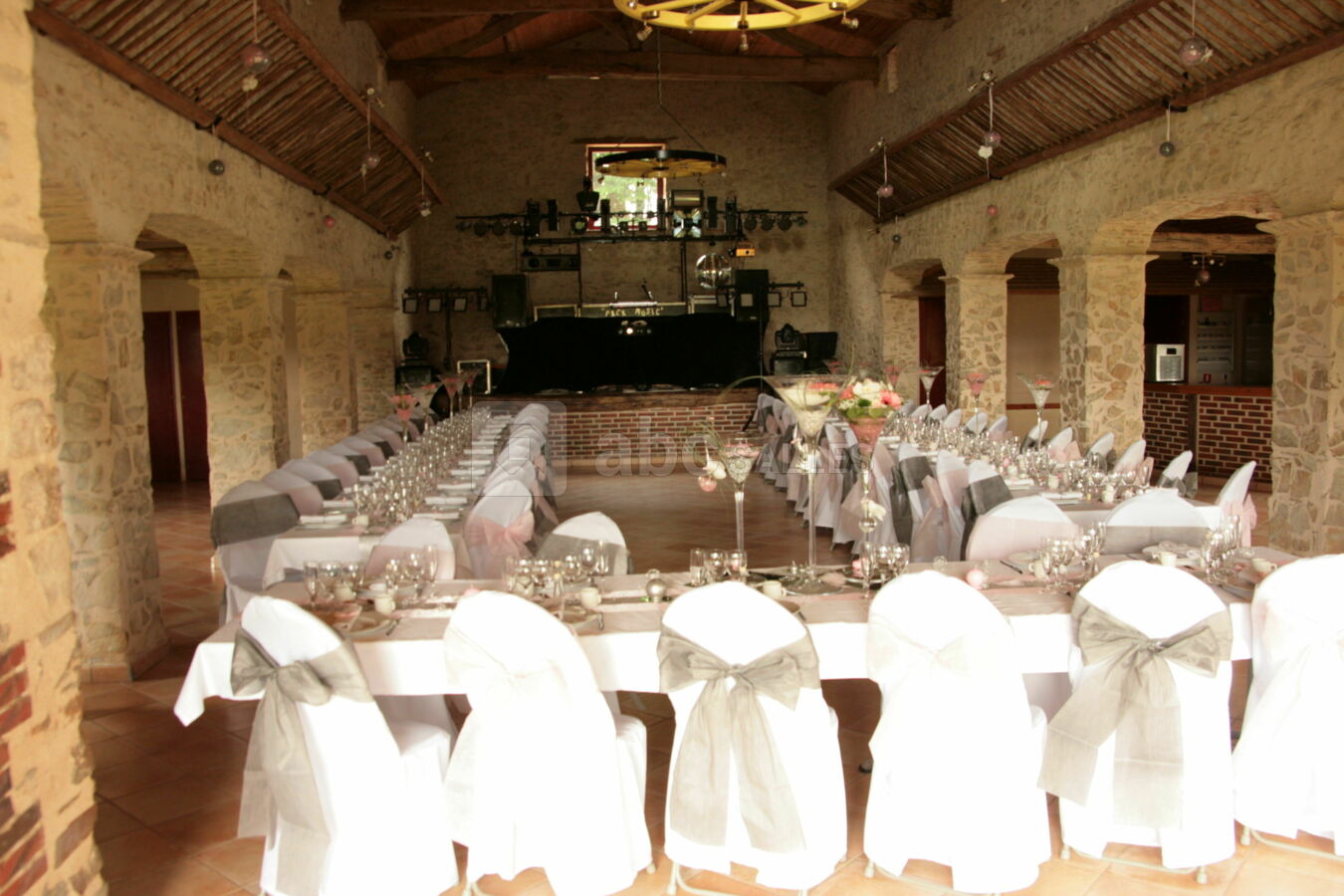 La Chaumerie - salle intérieure
