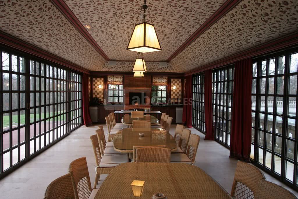 Pavilion d'ete barbecue