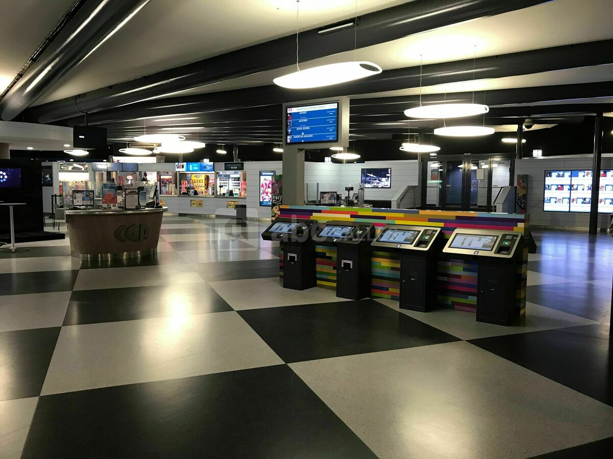 Le Hall