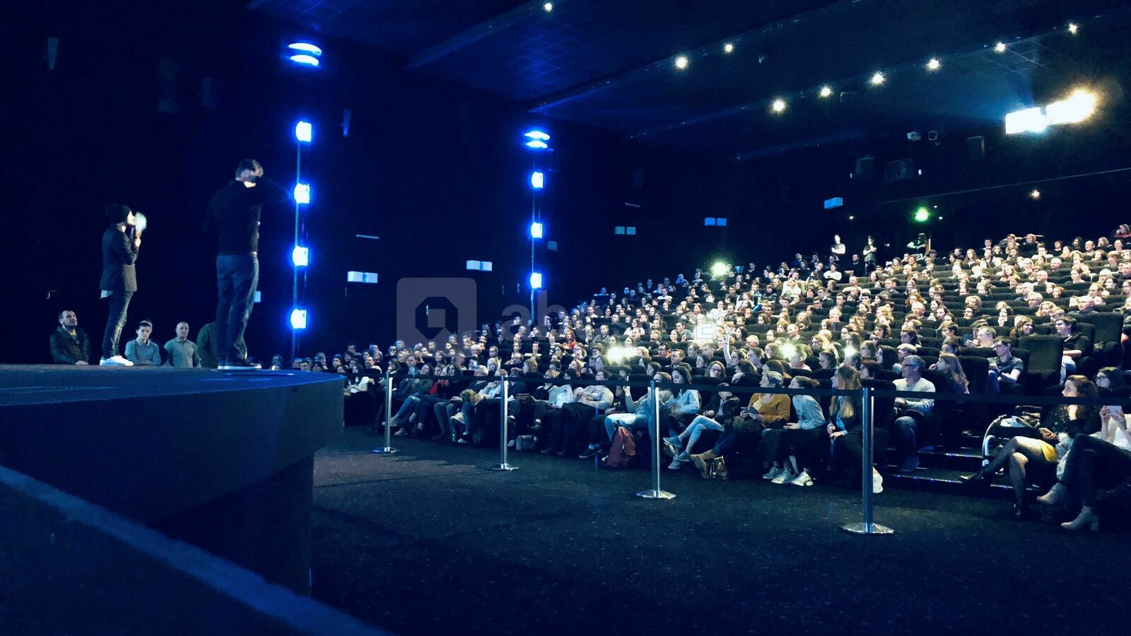 Salle de cinéma/ conférence