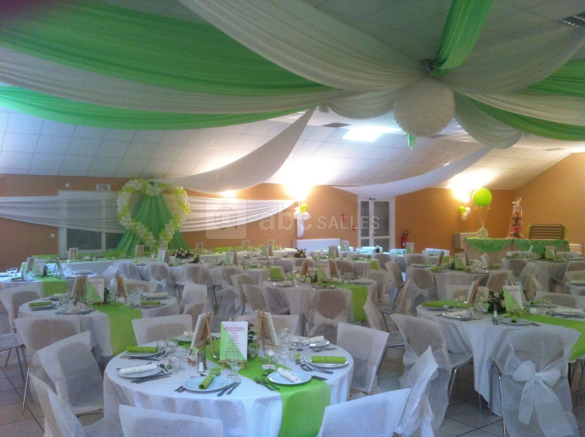 Décoration vert anis
