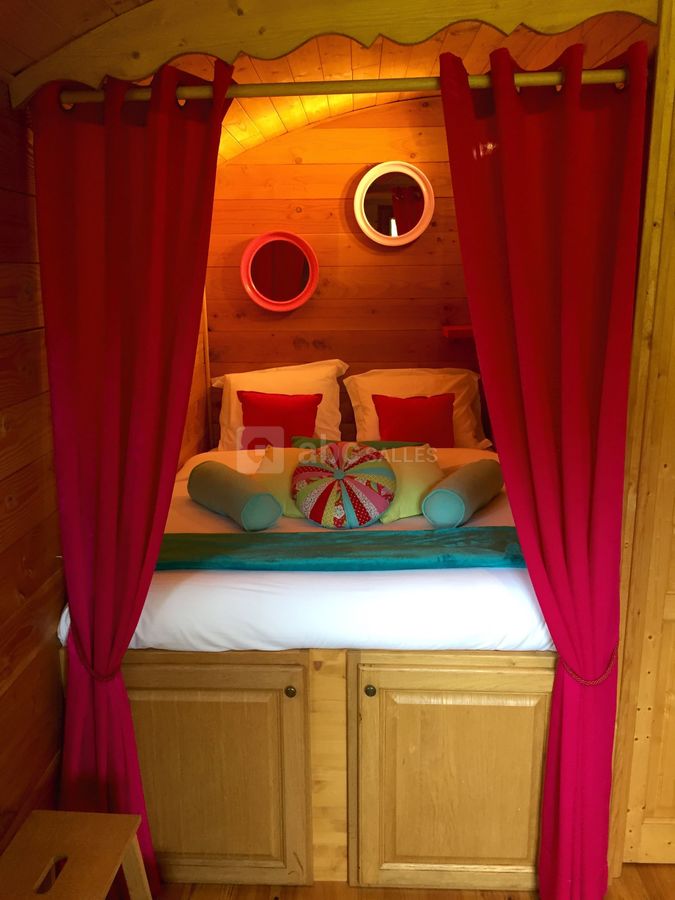 Intérieur de la roulotte "Eugény"