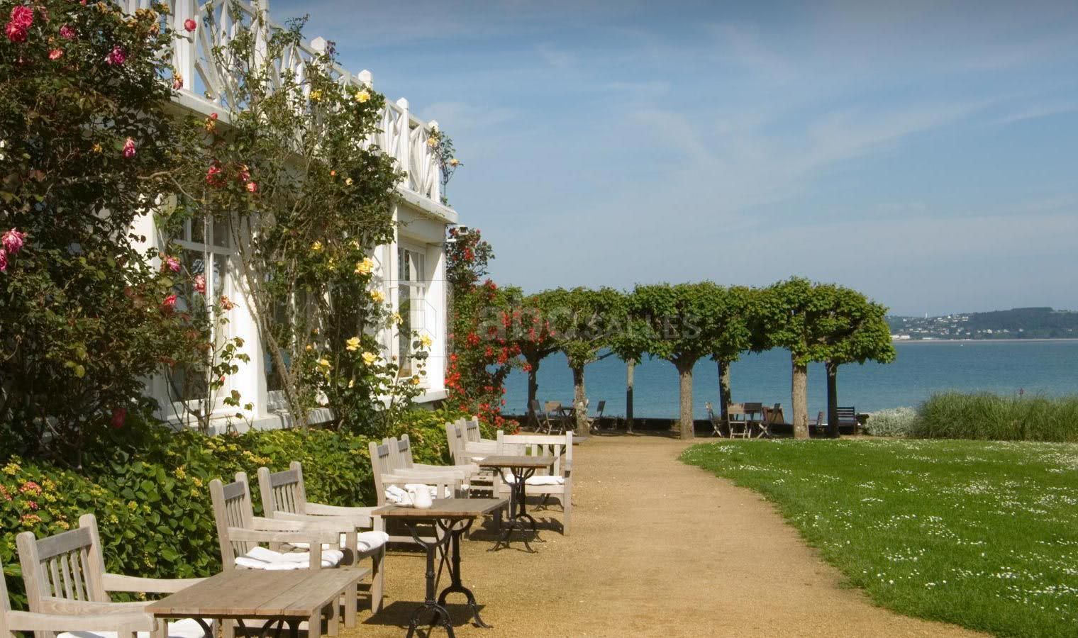 Jardin exterieur