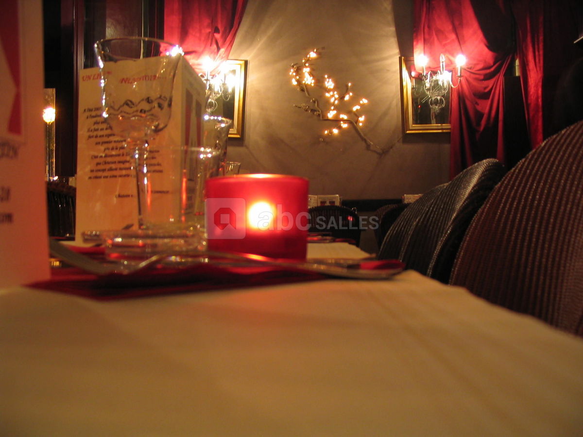 En rentrant dans le restaurant...
