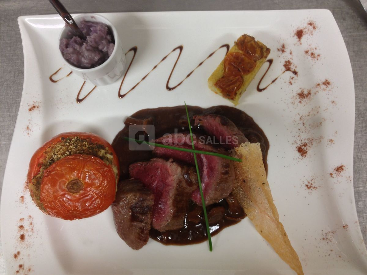 Pavé de salers aux cèpes