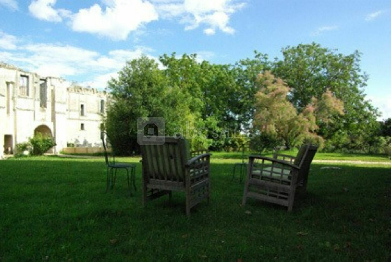 Espace détente dans le jardin