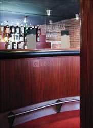 Le bar de la salle de réunion