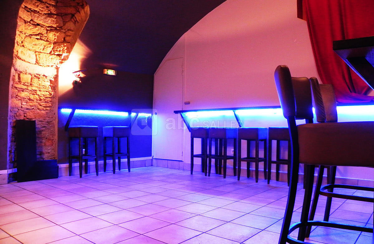 Feeling bar