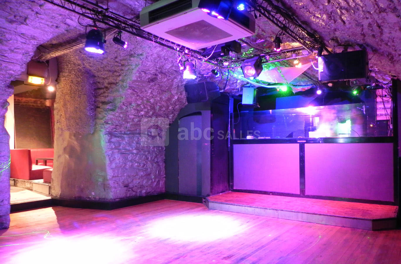 Feeling club