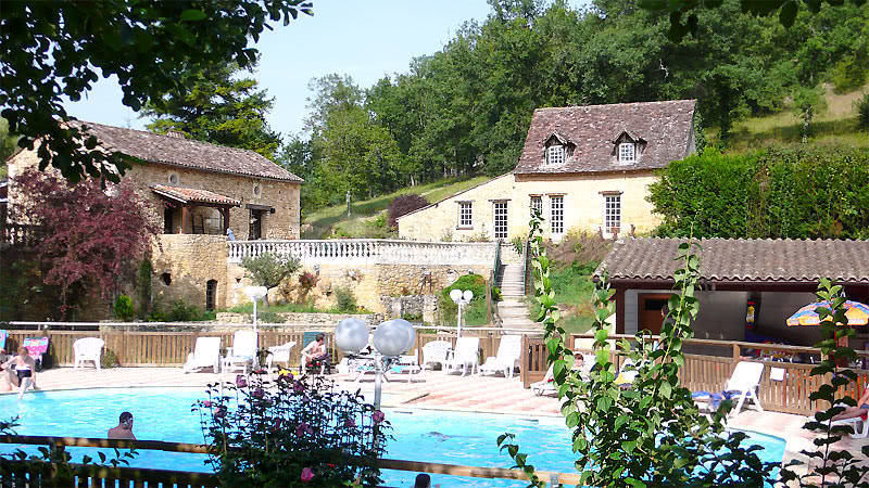 Le moulin de surier, la piscine