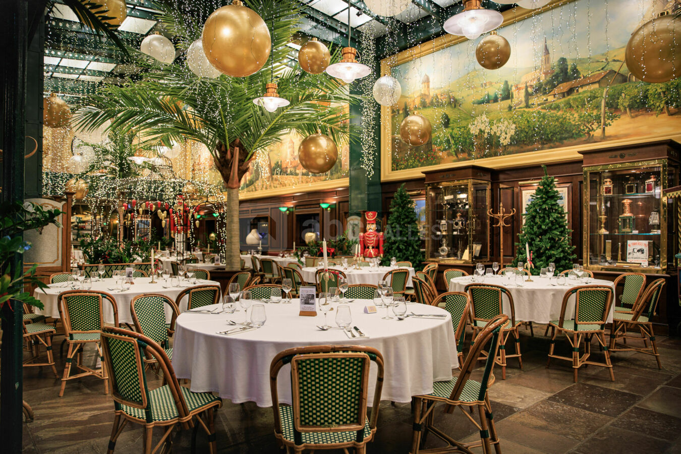 La salle des pas perdus pendant Noël
