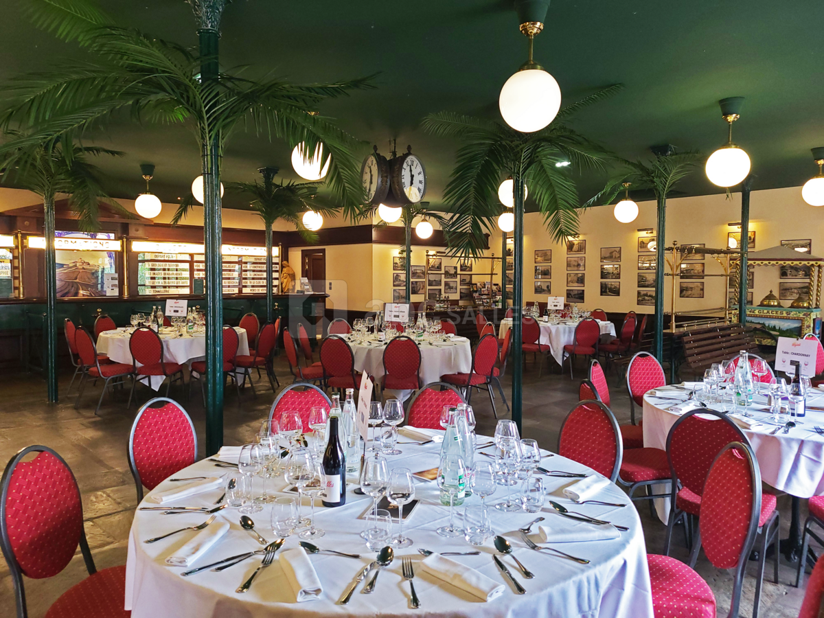 Dîner assis
