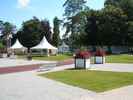 De vastes espaces extérieurs