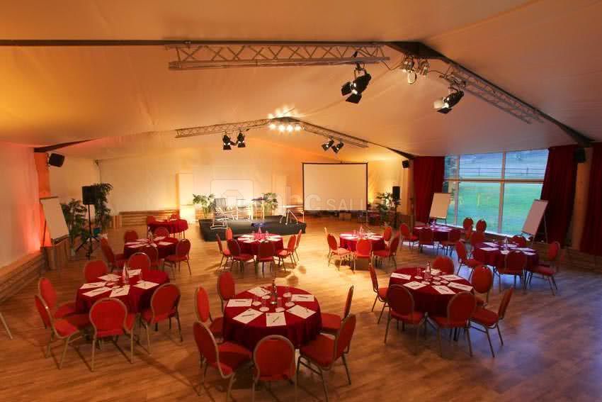 Le ranch en cabaret