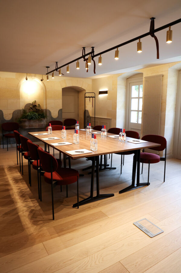 Hôtel Grand Barrail Château Resort & Spa