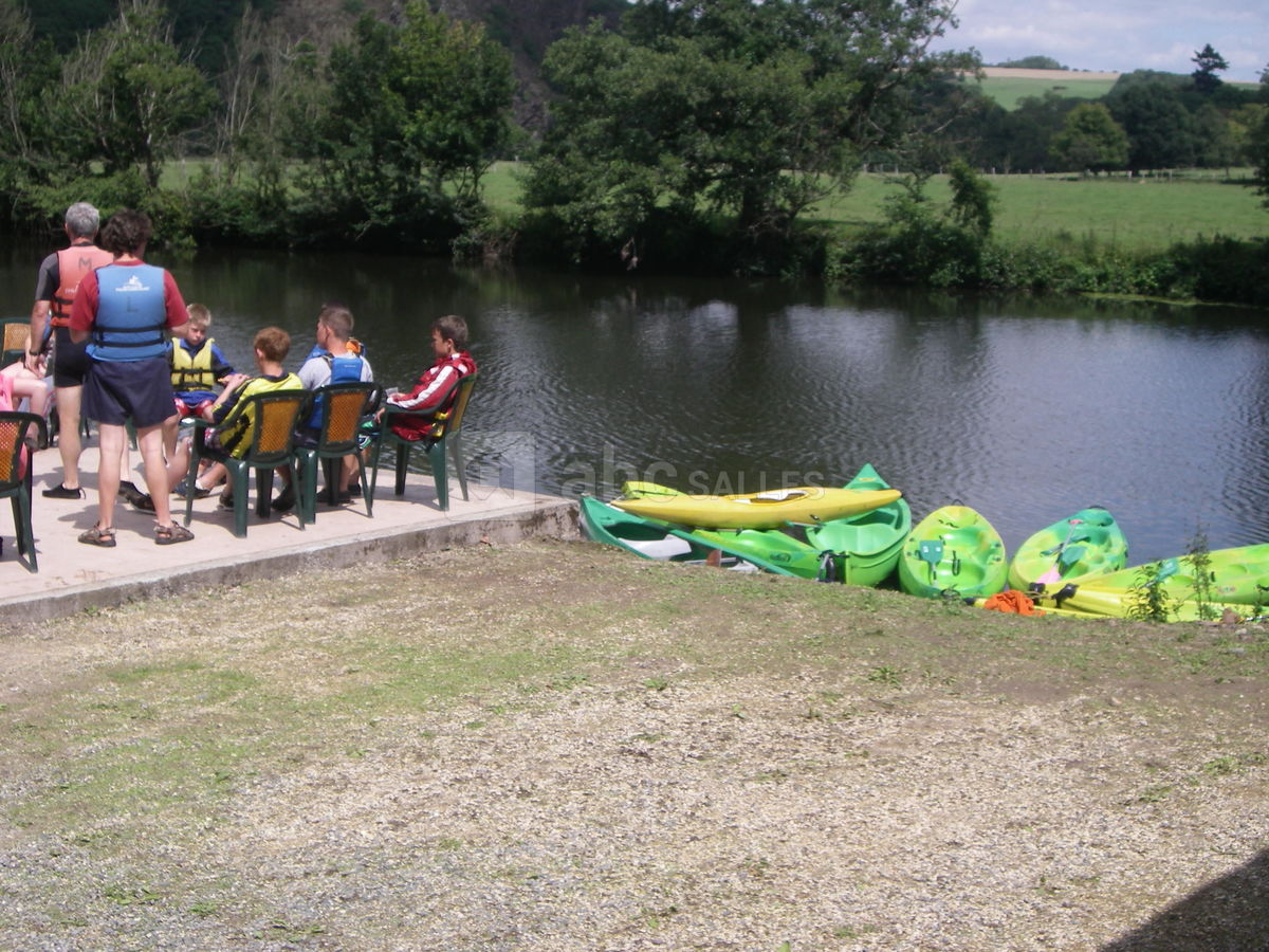 Canoé à la roche à bunel