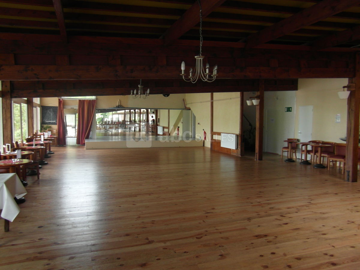 Salle de la roche a bunel