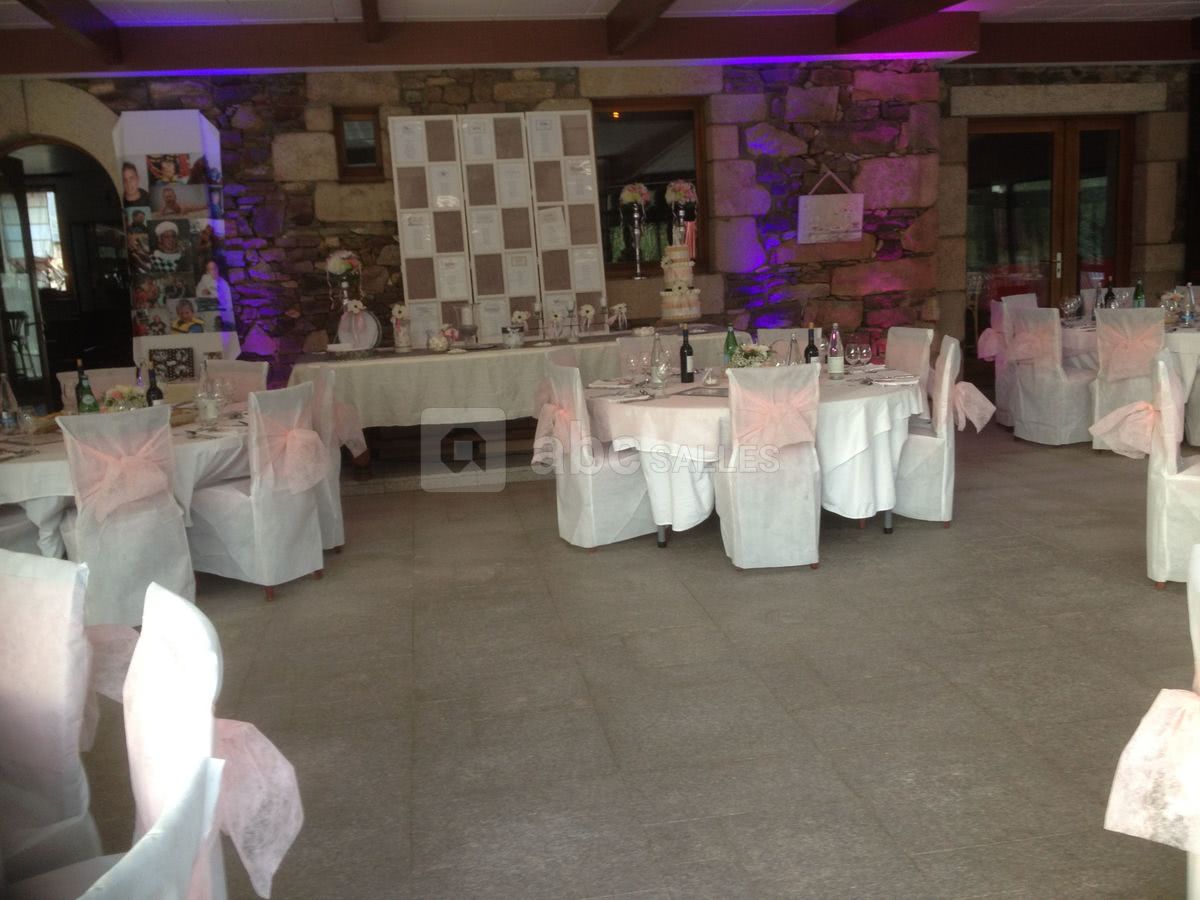 Salle de Mariage avec jeux de lumière