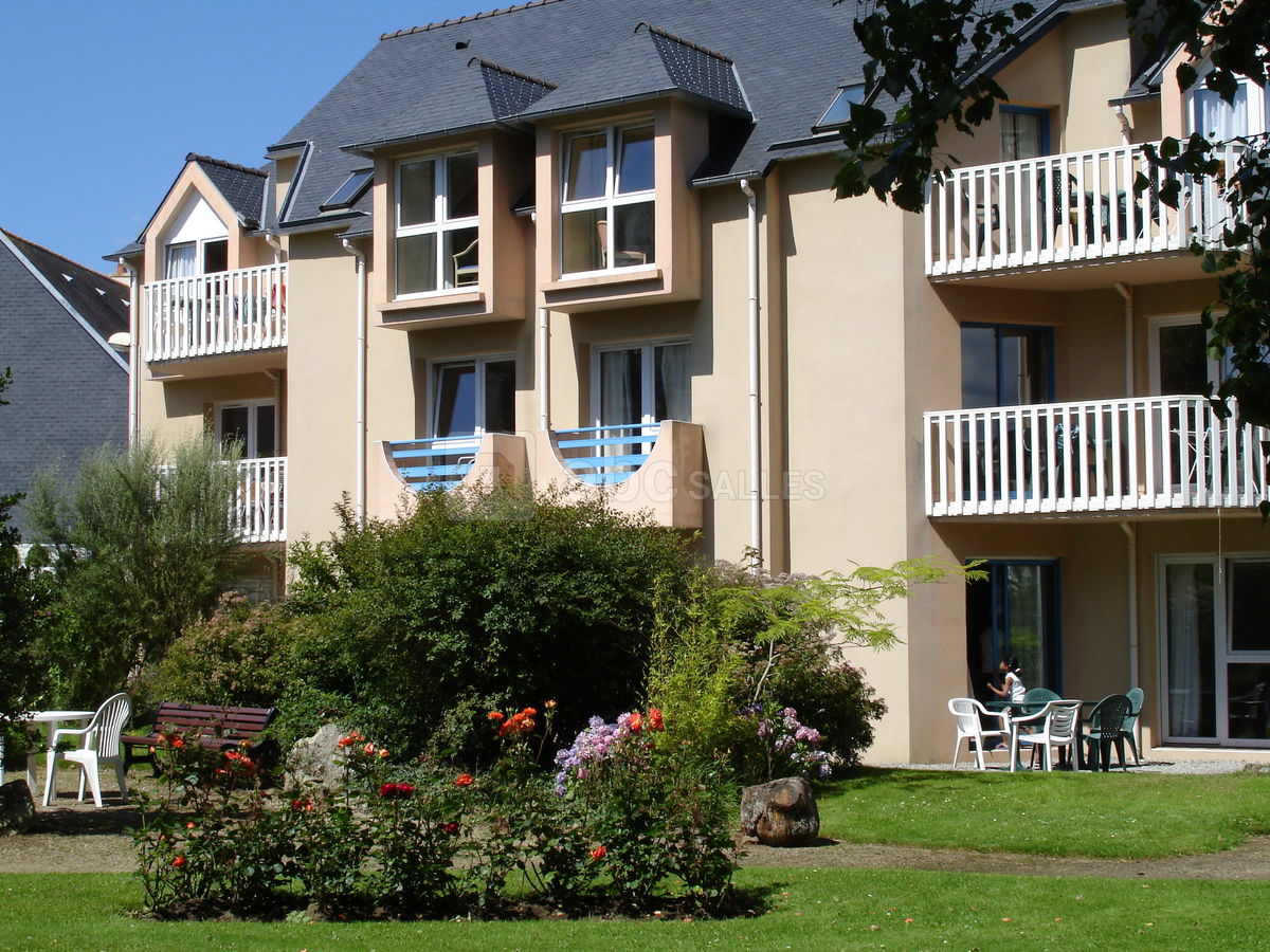 Résidence vue du jardin