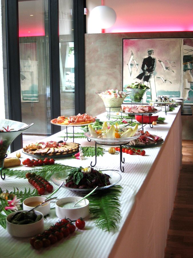 Buffet dans le restaurant