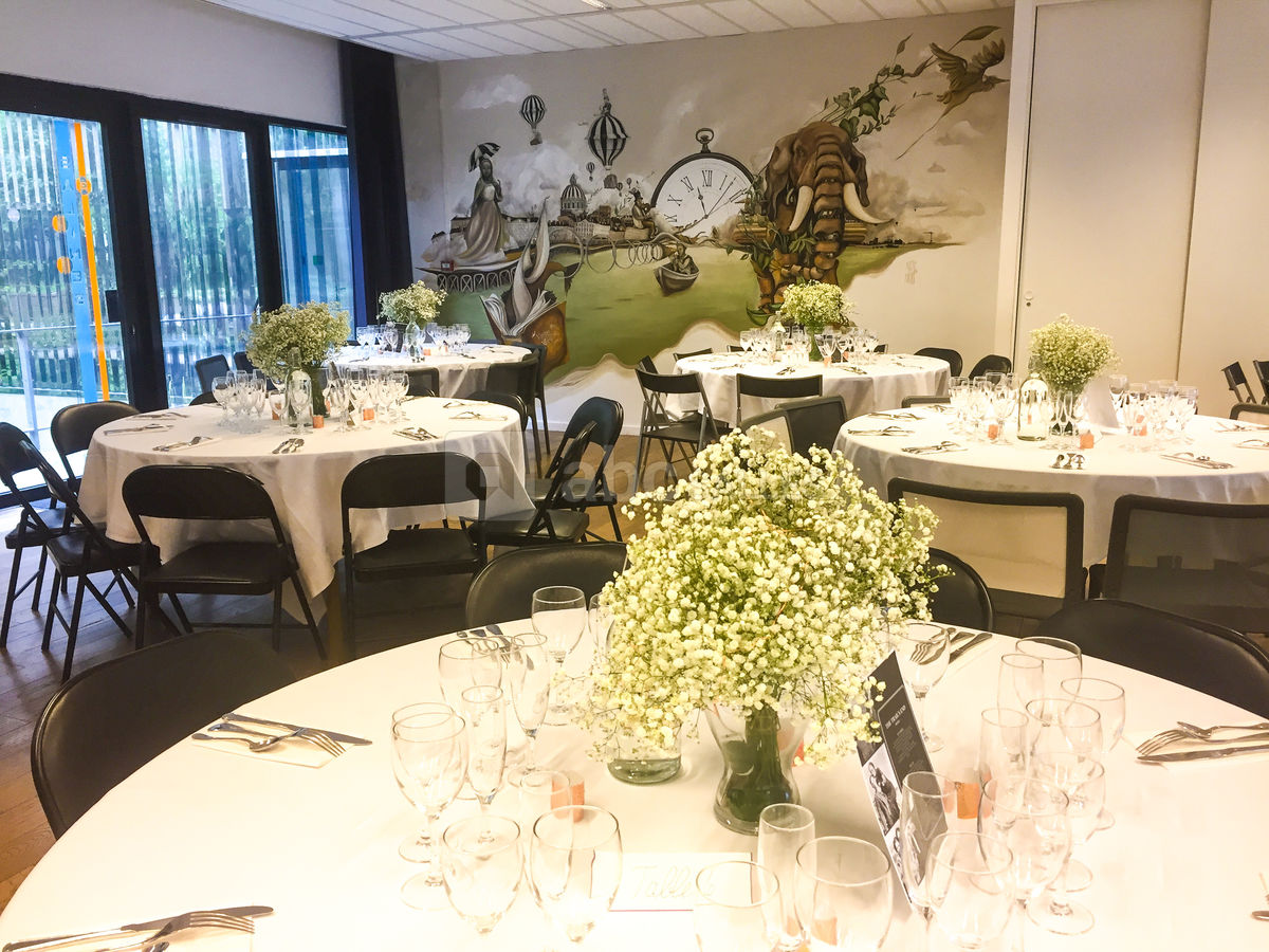 Salle de réception pour dîner