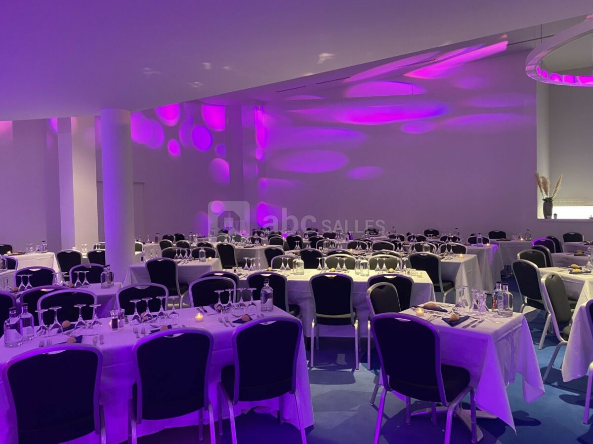 Salon Victoria en soirée