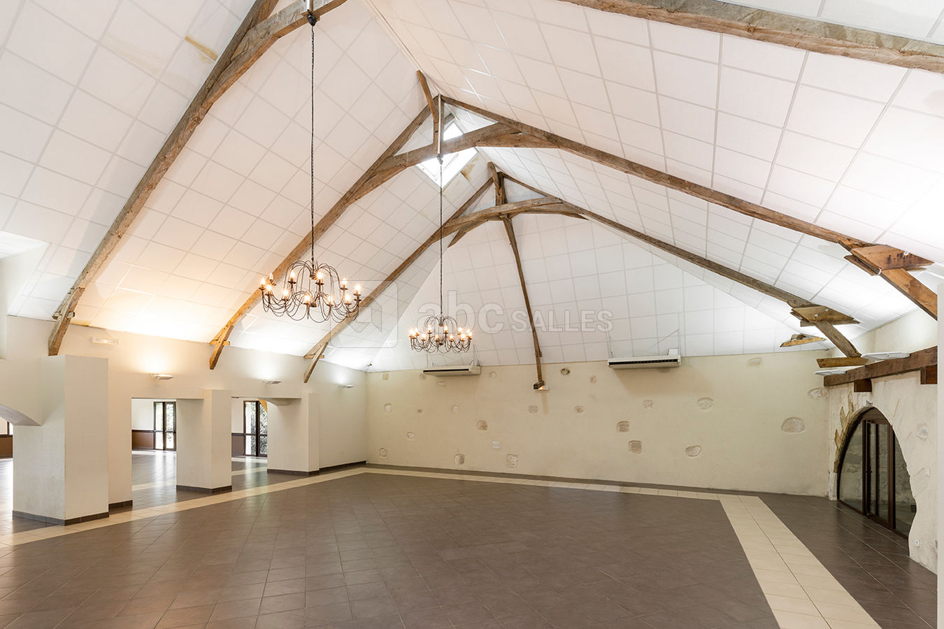 Espace 2 : 124 m2