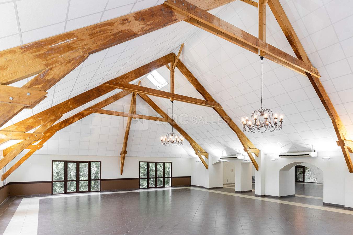 Espace 1 : 224 m2