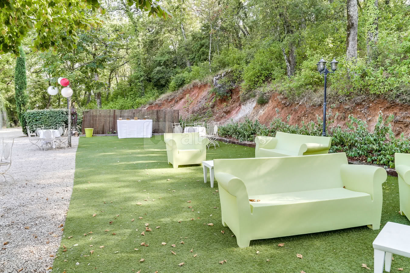Coin lounge sur l'esplanade